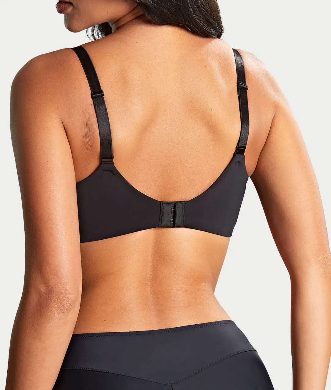 365 Smooth & Seamless Plunge T-Shirt Bra