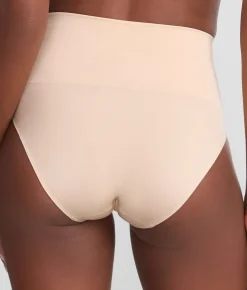 Smooth Series Shaping Hi-Cut Brief