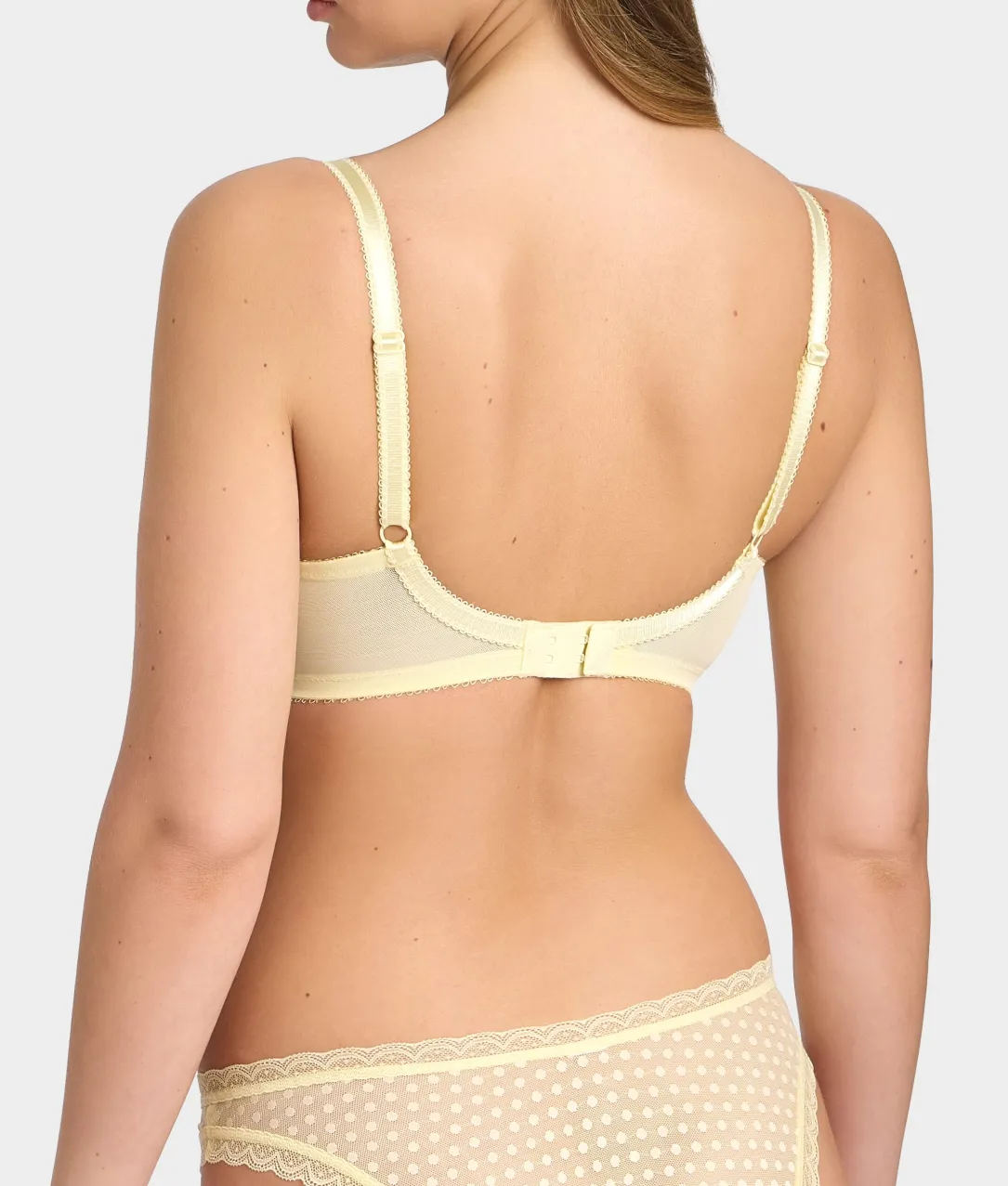 Spot-Light Plunge Bra