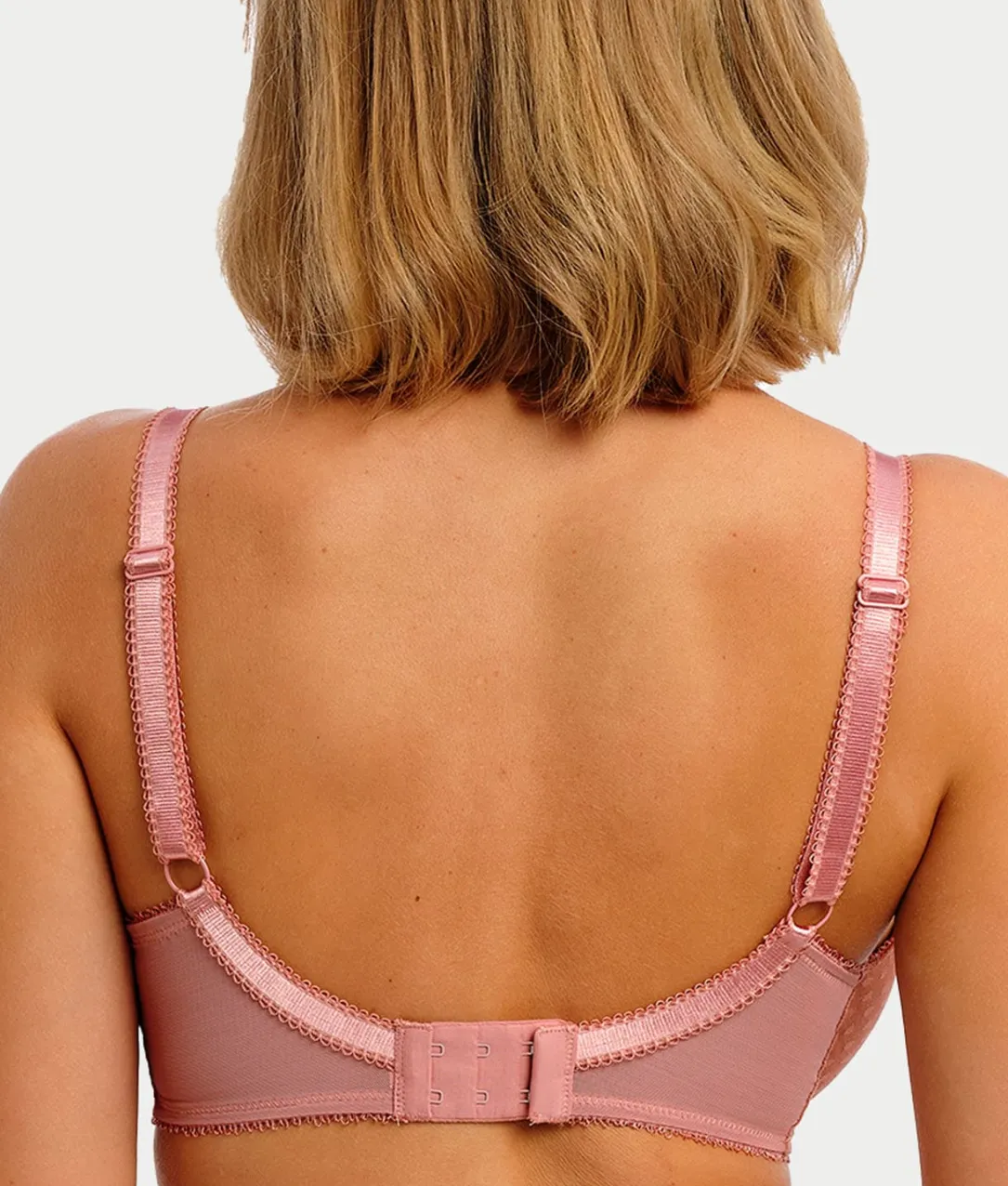 Spot-Light Plunge Bra