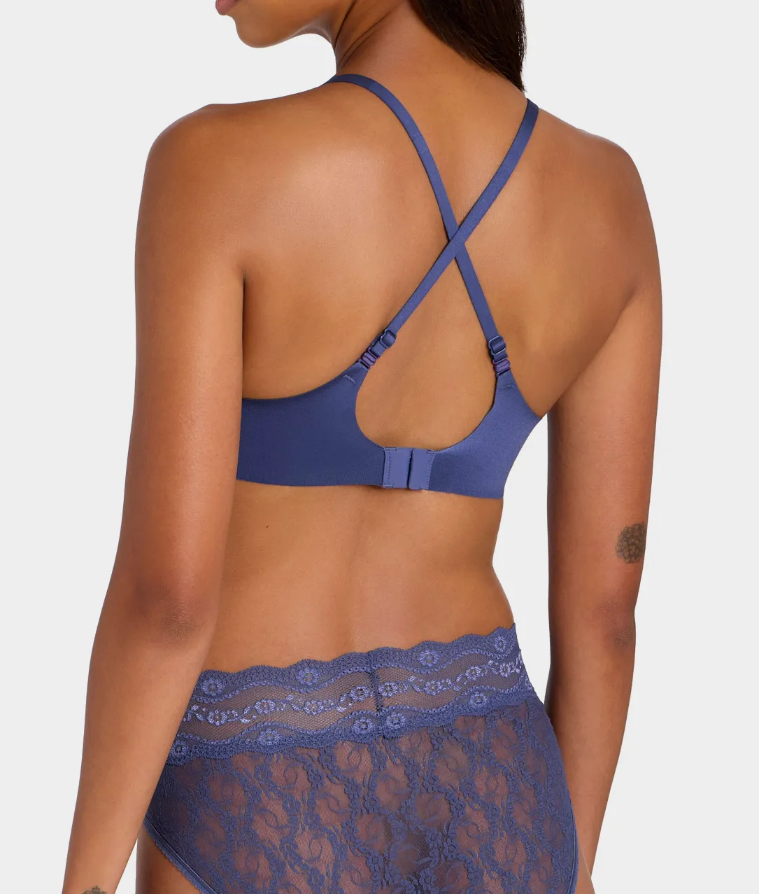 Spotlight Wire-Free Contour Bra