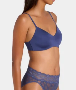 Spotlight Wire-Free Contour Bra