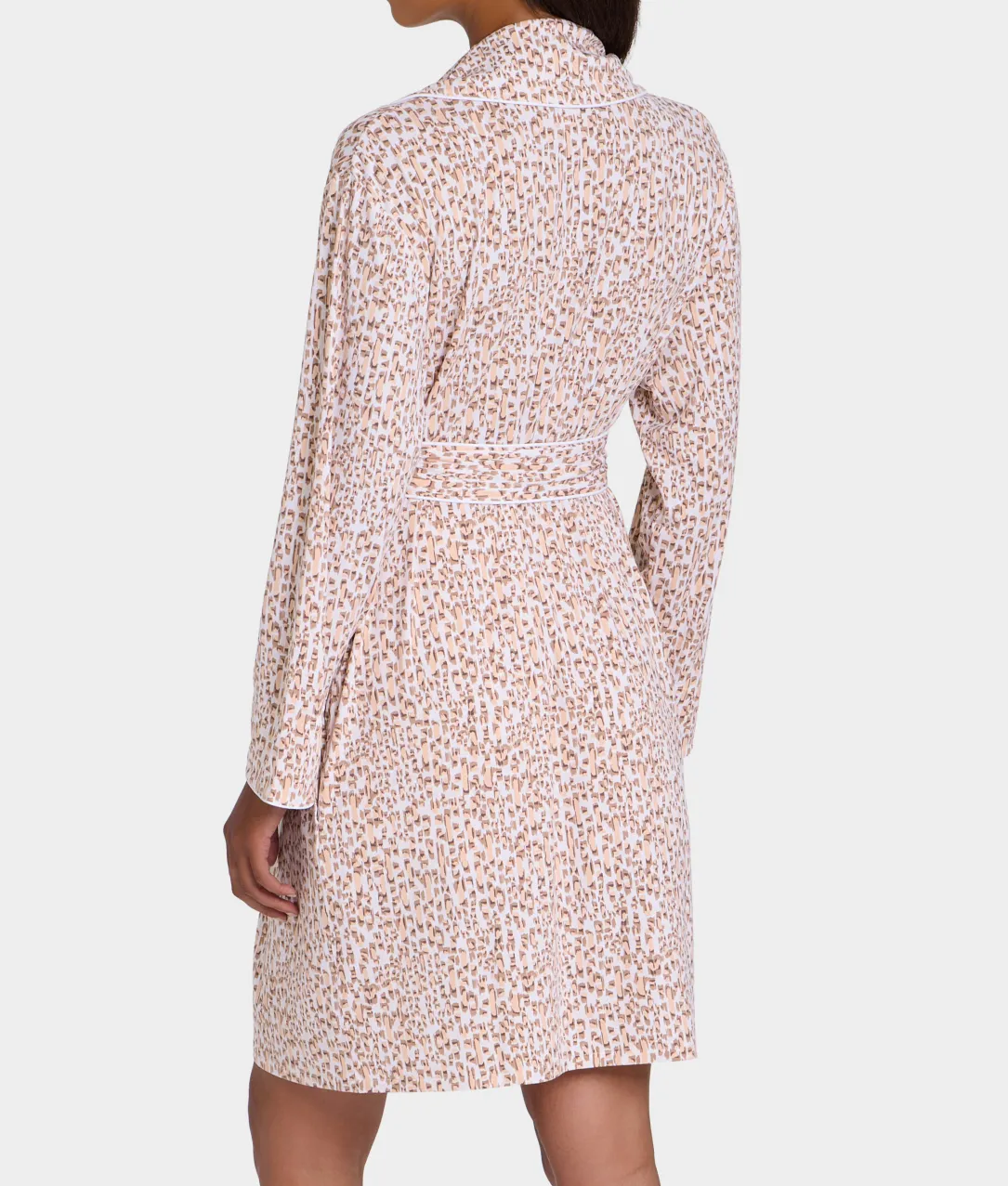 The Cooling Piped Robe