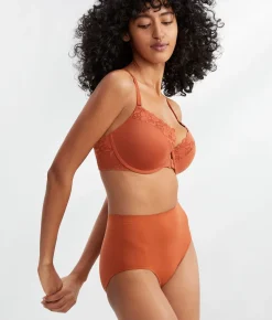 The Easy Everyday Seamless Brief