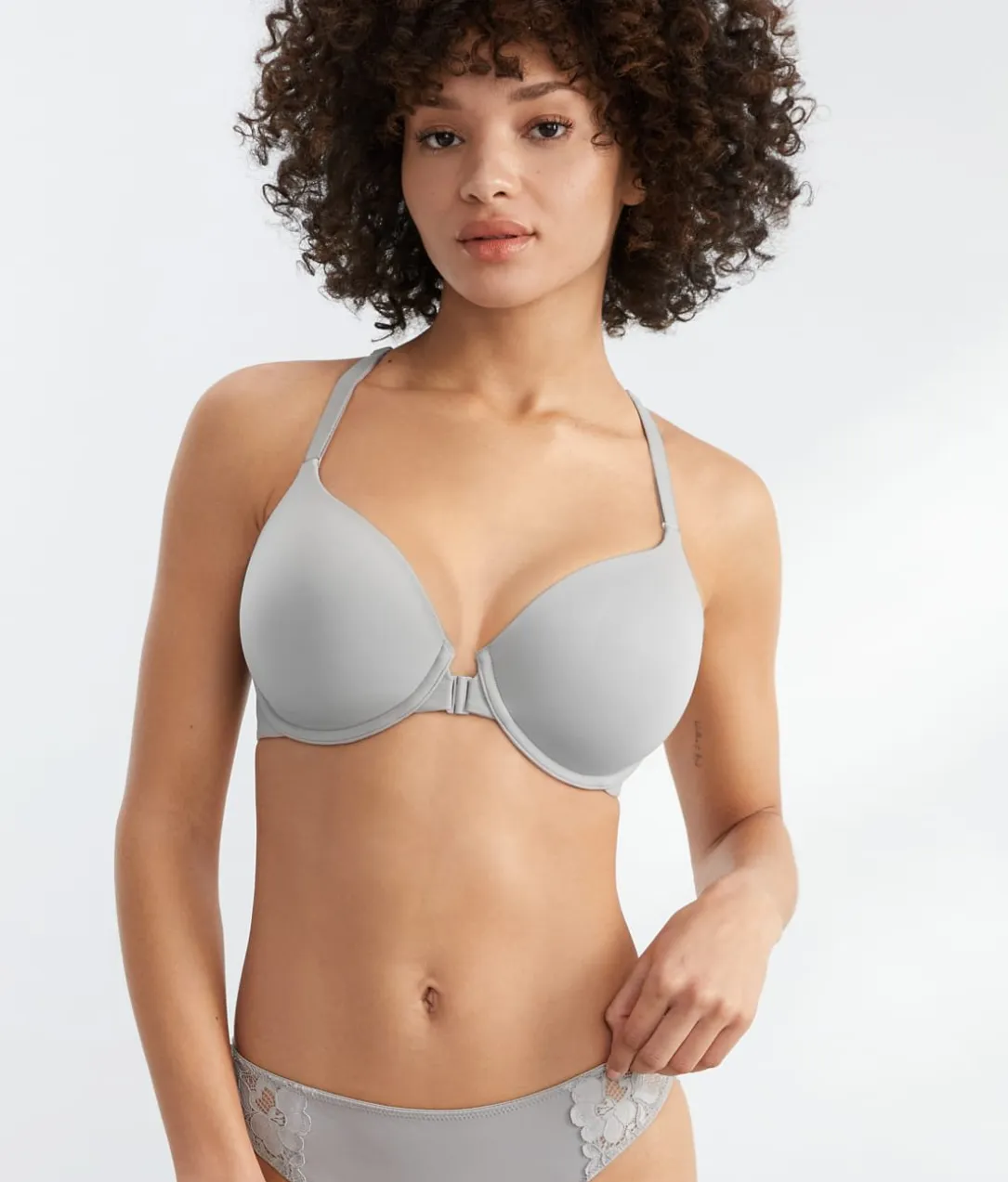 The Effortless Front-Close Bra