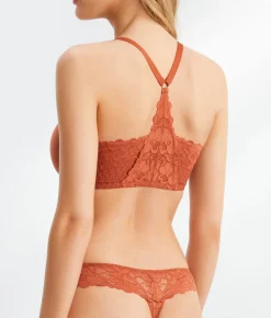 The Effortless Front-Close Lace Bra