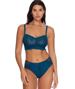 The Essential Lace Curvy Bralette