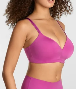 The Favorite Wire-Free Smoothing T-Shirt Bra