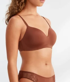 The Favorite Wire-Free Smoothing T-Shirt Bra