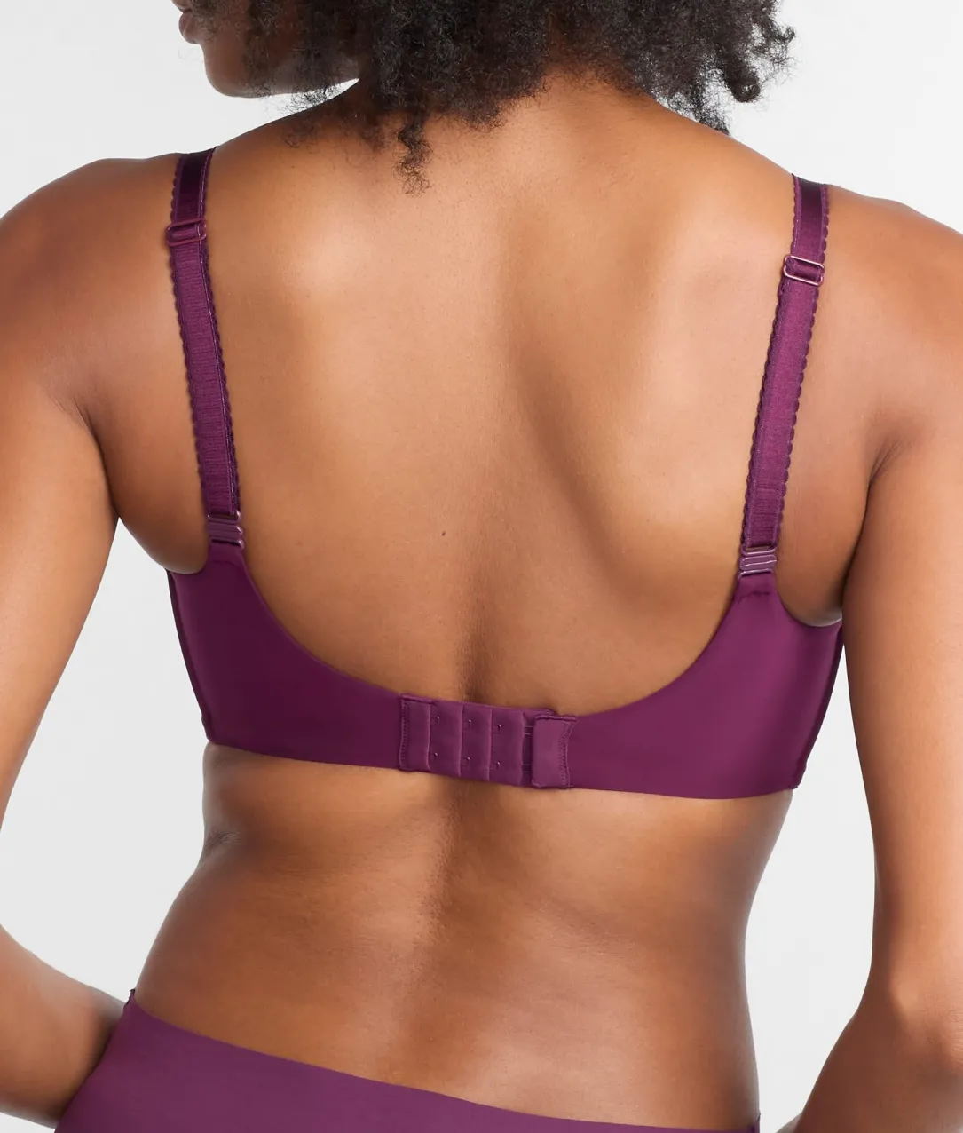 The Favorite Wire-Free Smoothing T-Shirt Bra