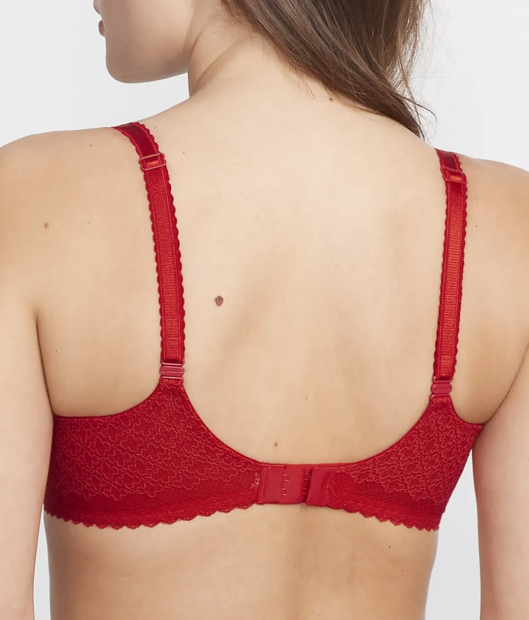 The Push-Up Without Padding Bra