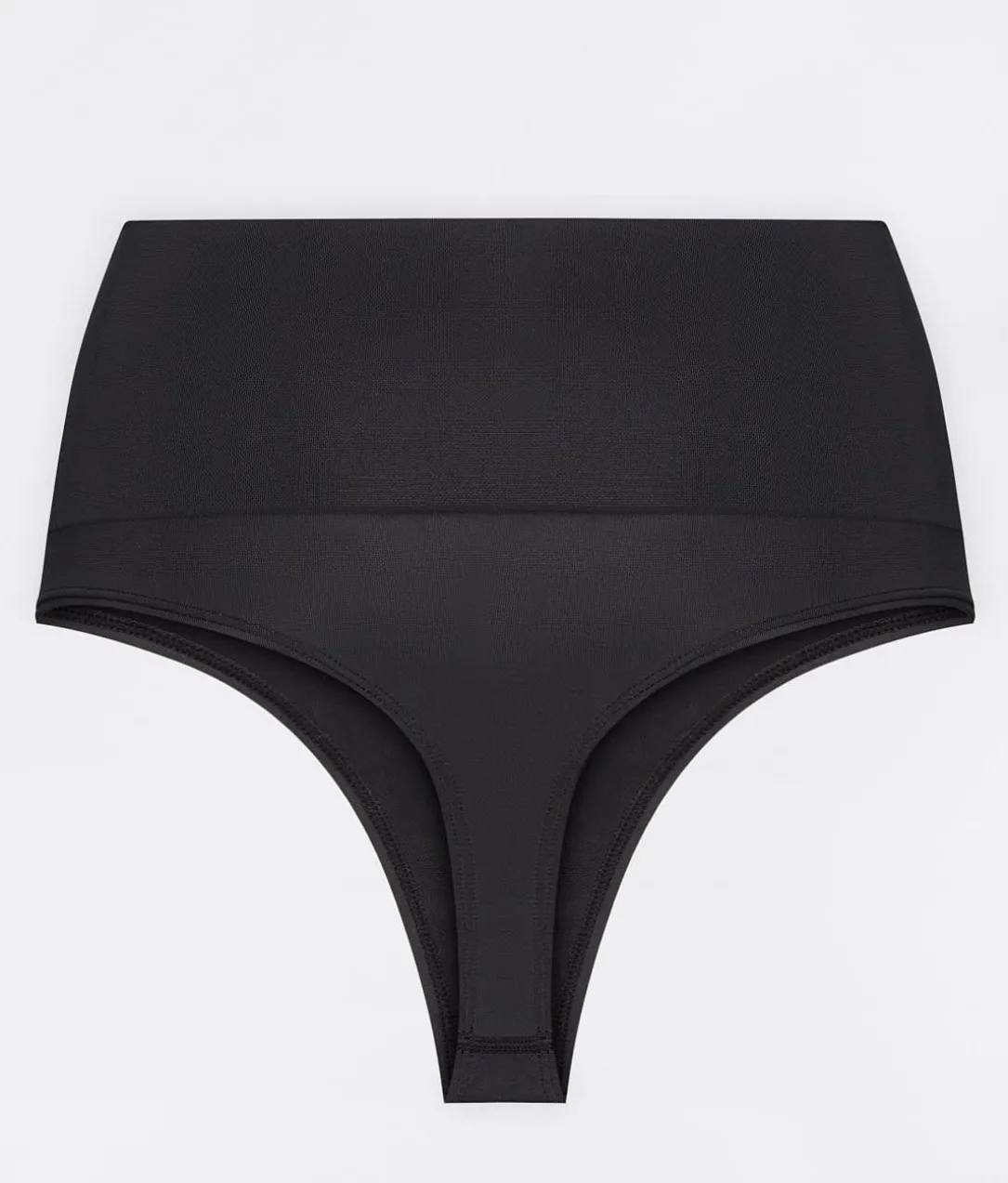 The Smoothing Seamless Thong