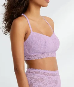 The Stretch Lace Bralette