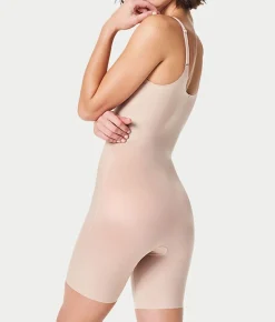 Thinstincts 2.0 Closed Bust Mid-Thigh Bodysuit