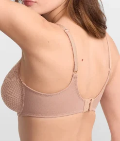 Visual Effects Minimizer Bra